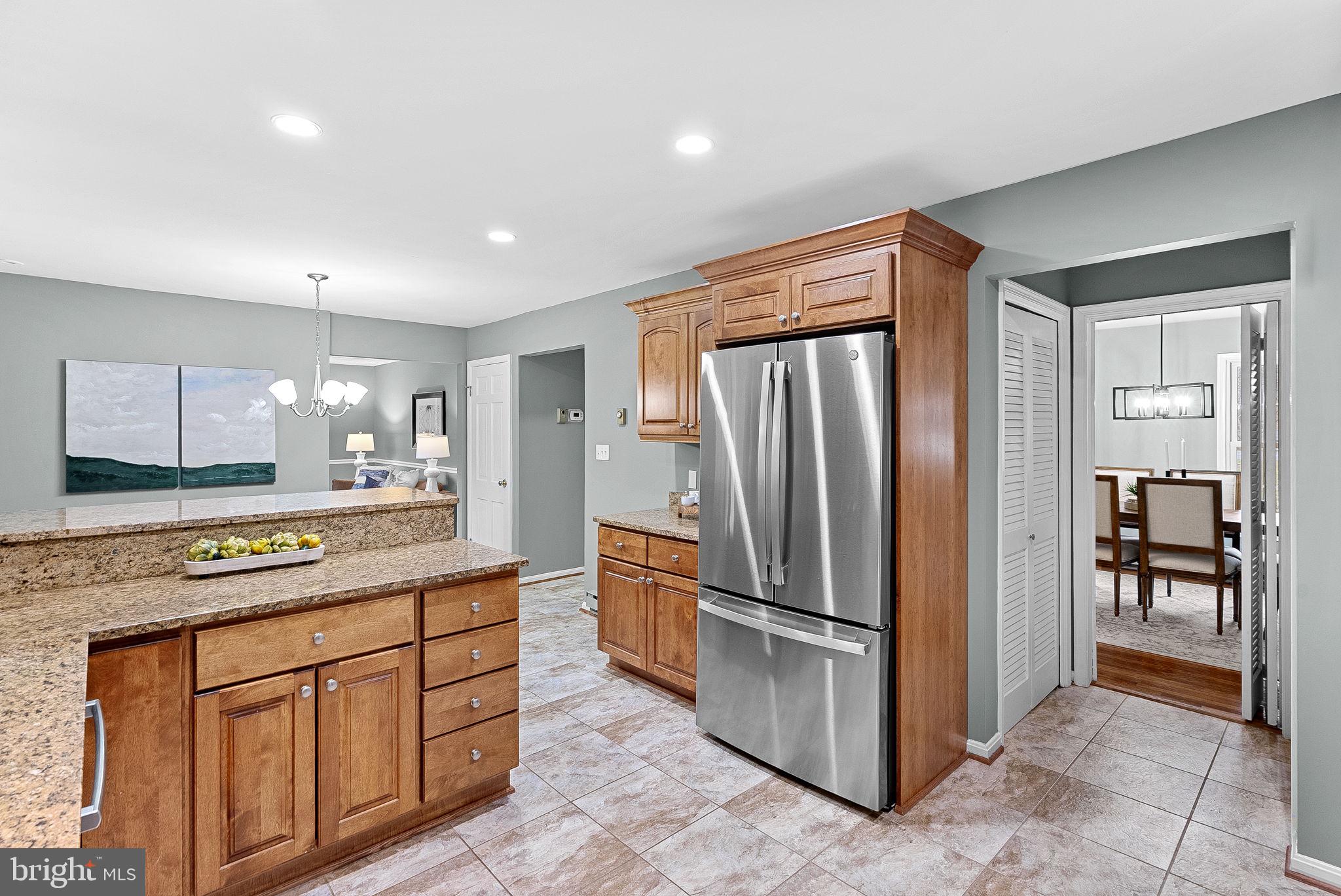 HICKORY CREEK - Residential