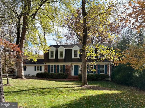 10207 OXFORDSHIRE ROAD GREAT FALLS VA 22066