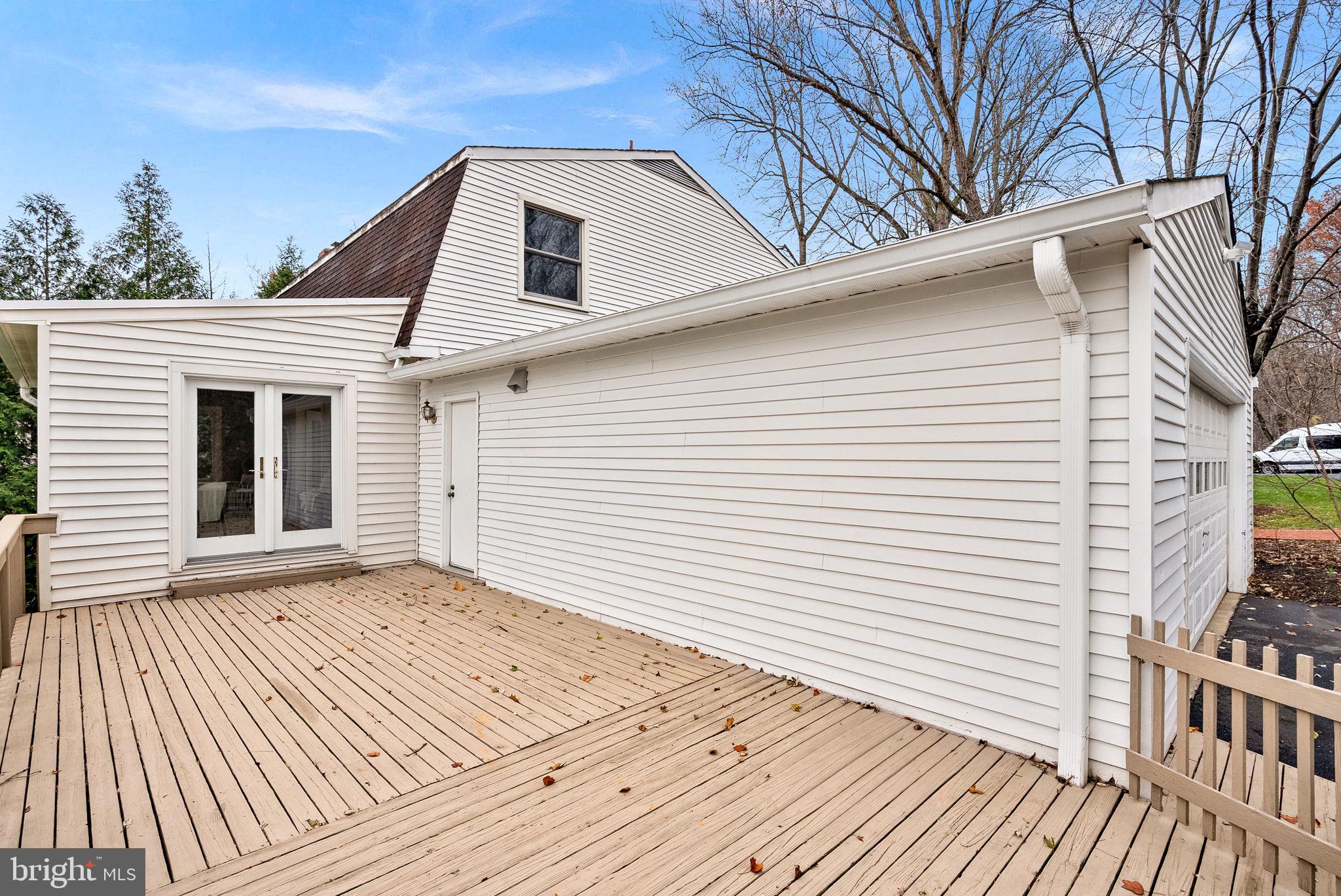 HICKORY CREEK - Residential