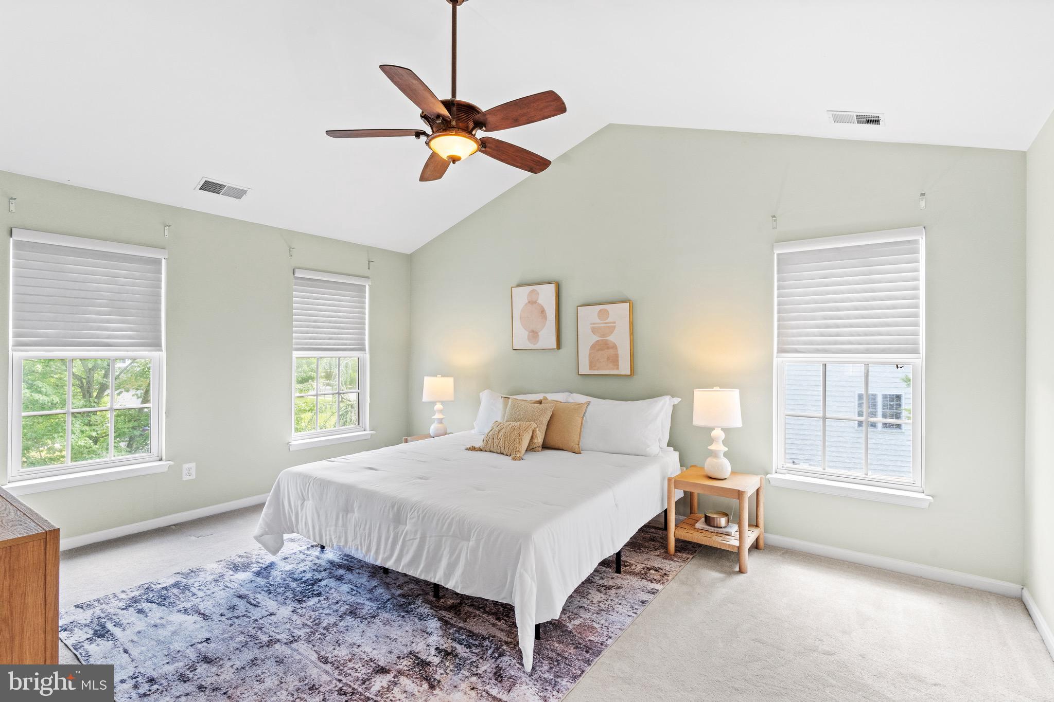 STONE RIDGE - Residential