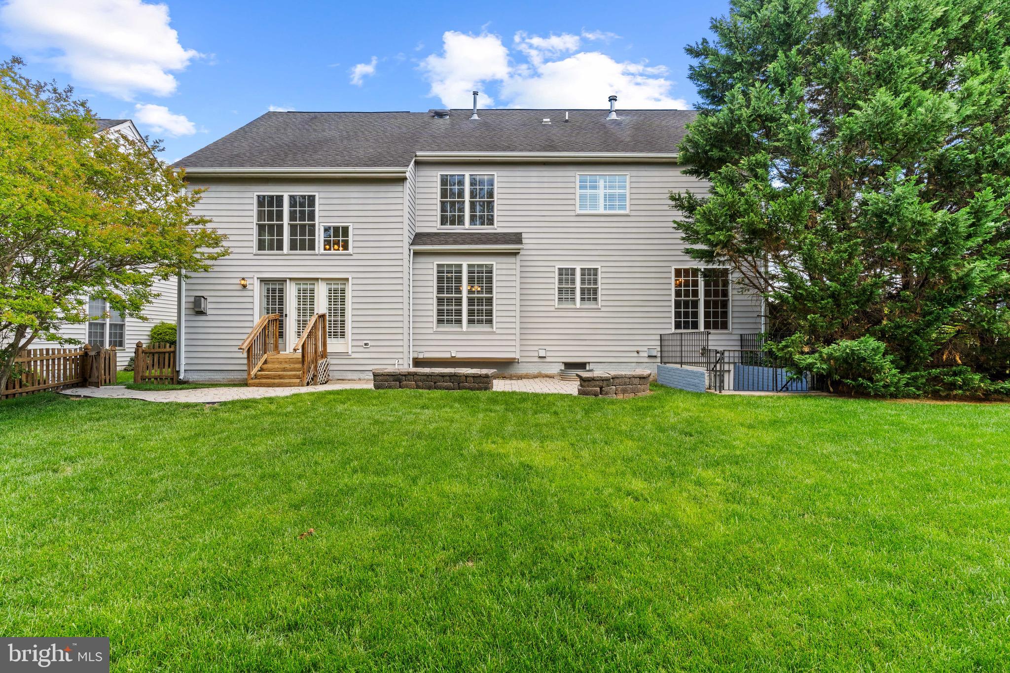 STONE RIDGE - Residential