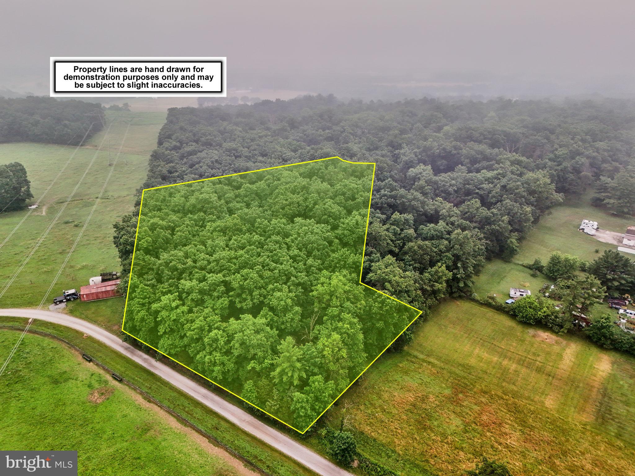 65 WHITE OAK TRAIL