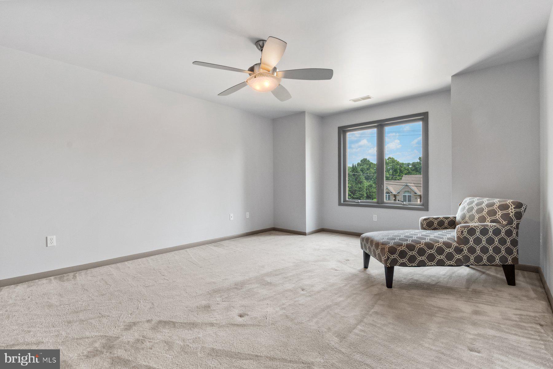 WOODSTOCK - Residential