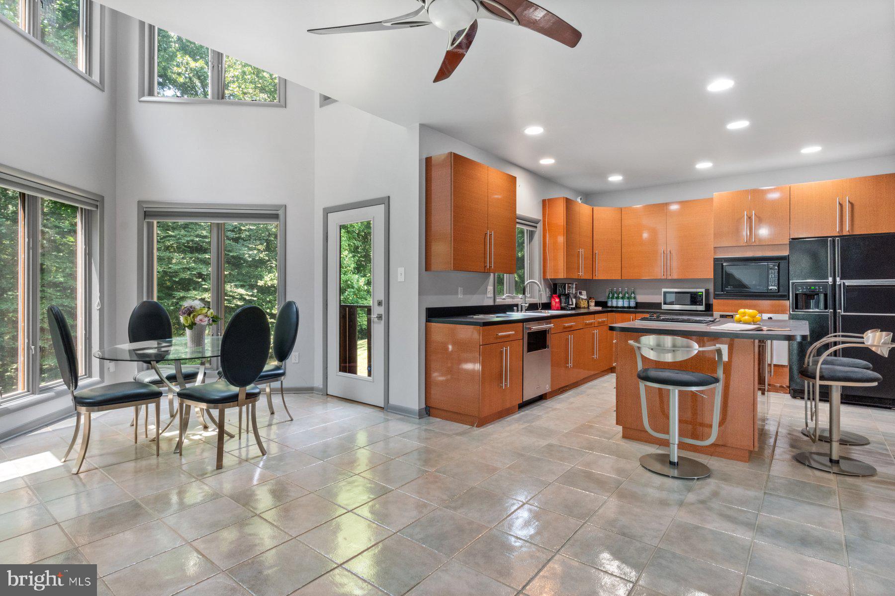 WOODSTOCK - Residential