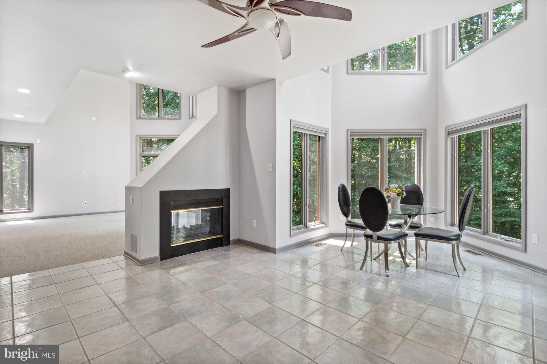 WOODSTOCK - Residential