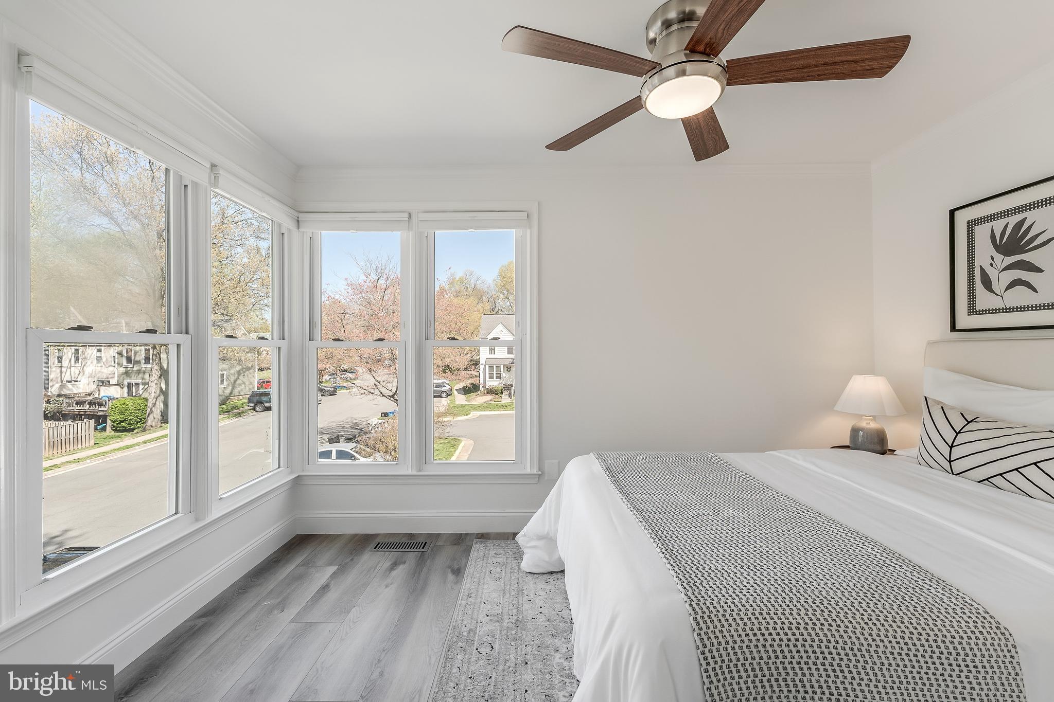 WHISPERWOOD - Residential