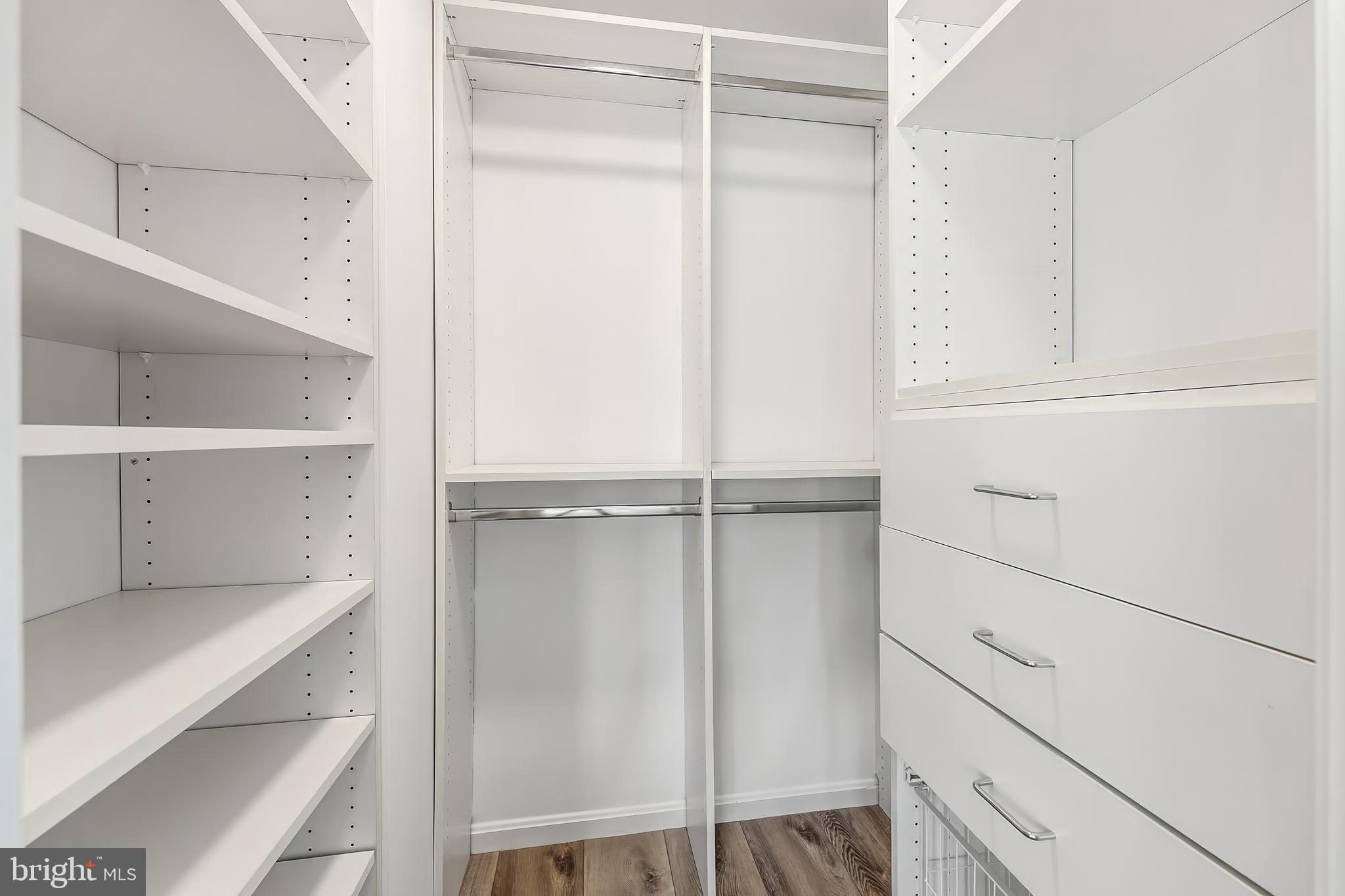 WHISPERWOOD - Residential