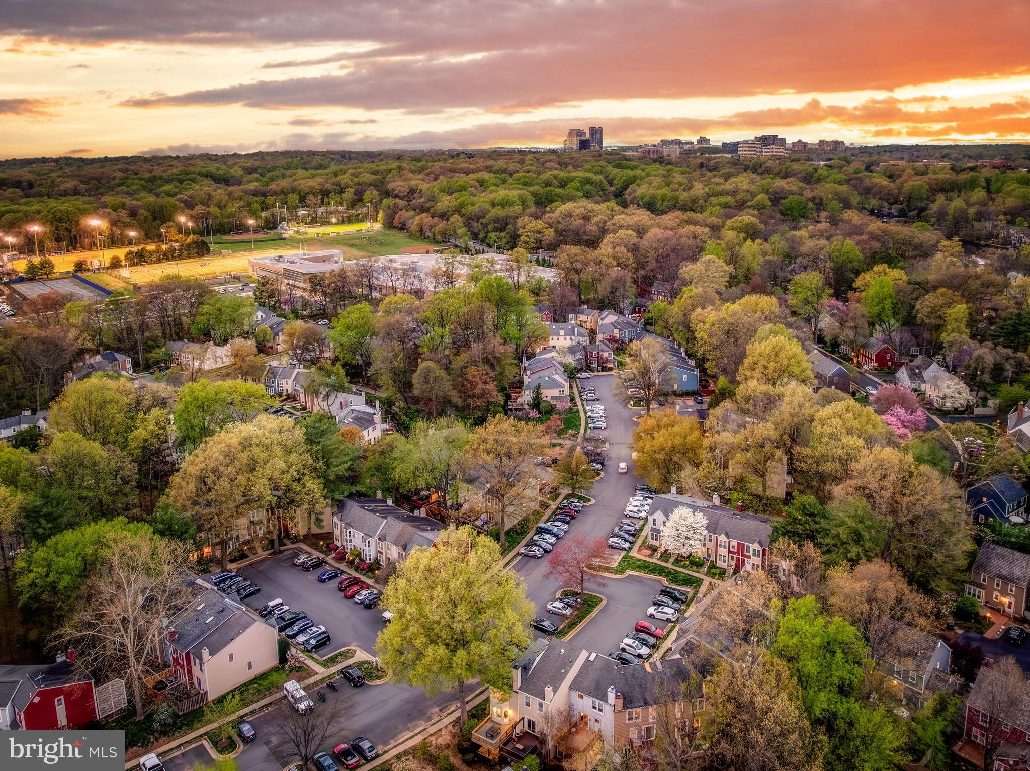 WHISPERWOOD - Residential