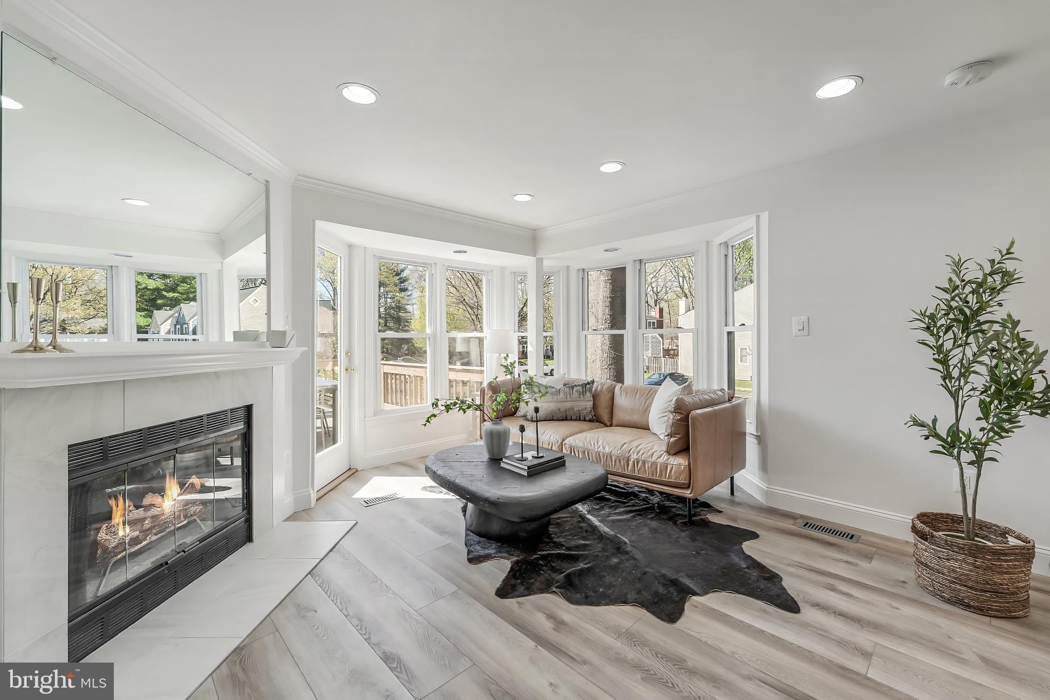 WHISPERWOOD - Residential