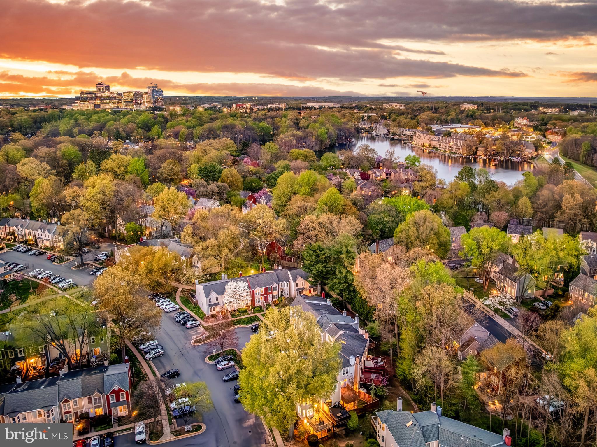 WHISPERWOOD - Residential