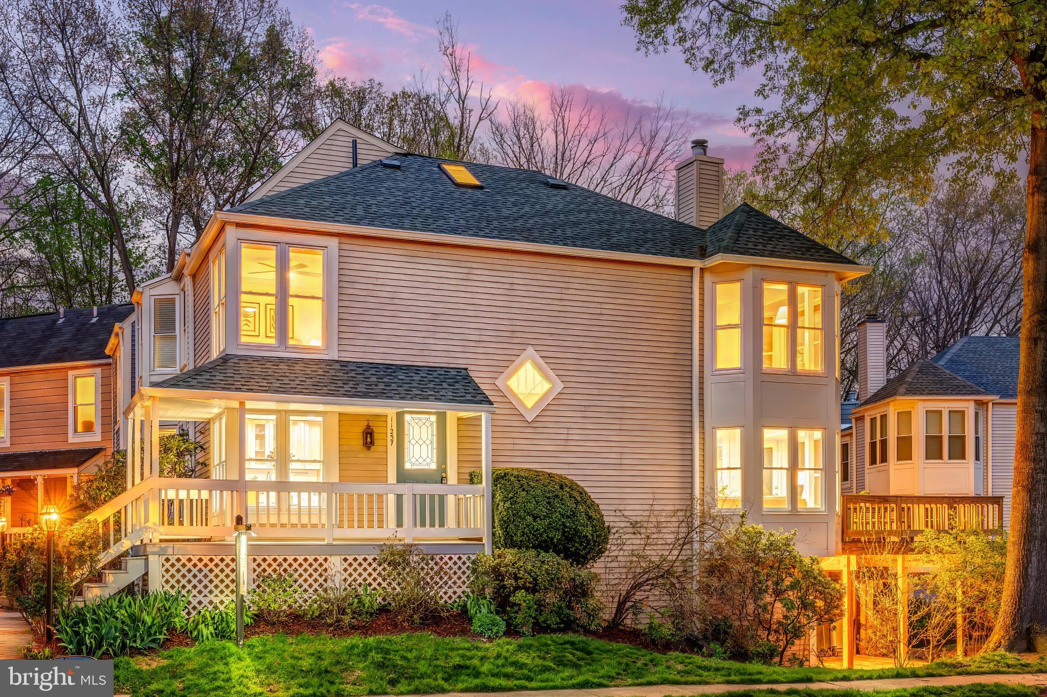 WHISPERWOOD - Residential