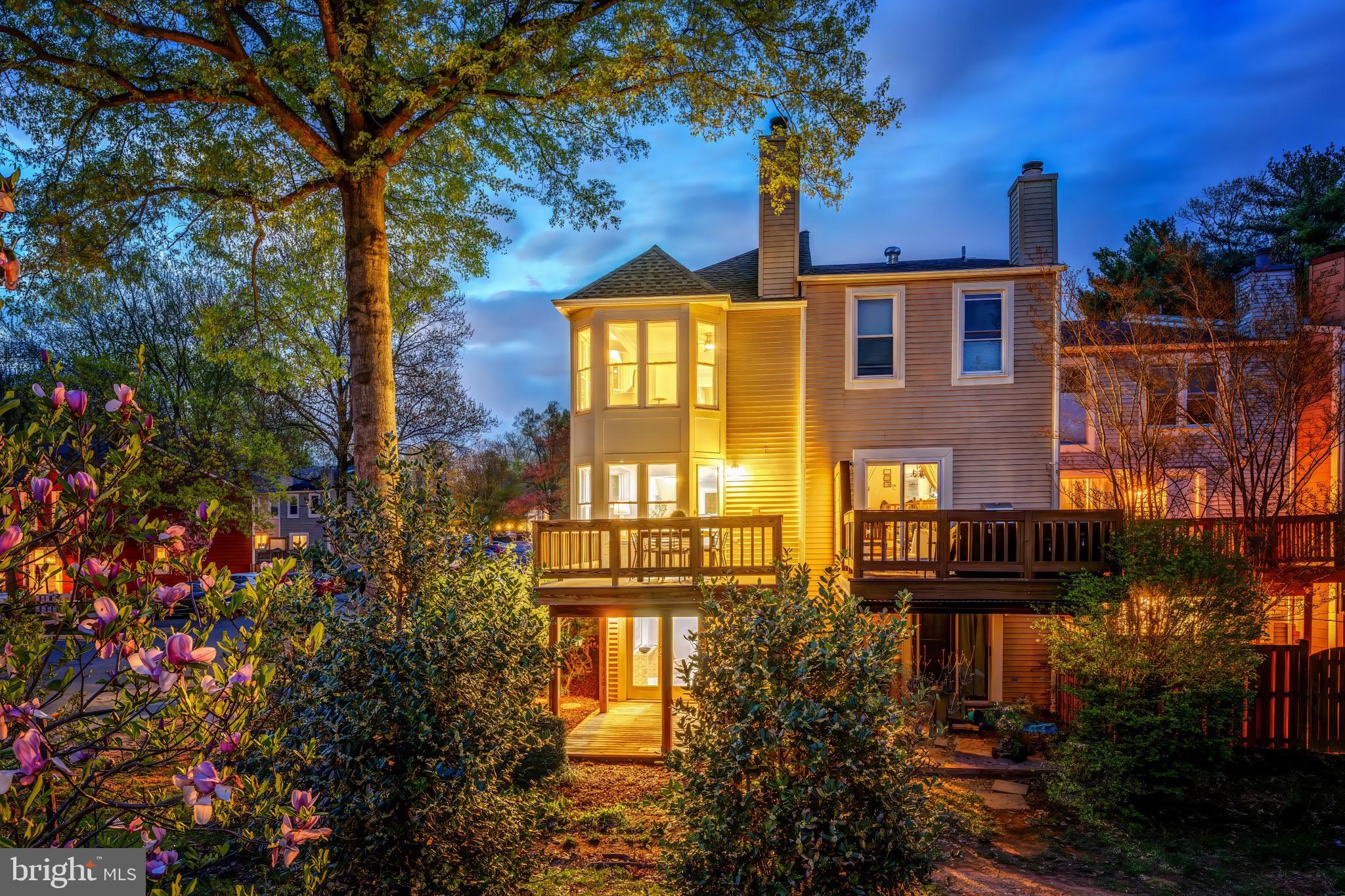 11257 SILENTWOOD LANE