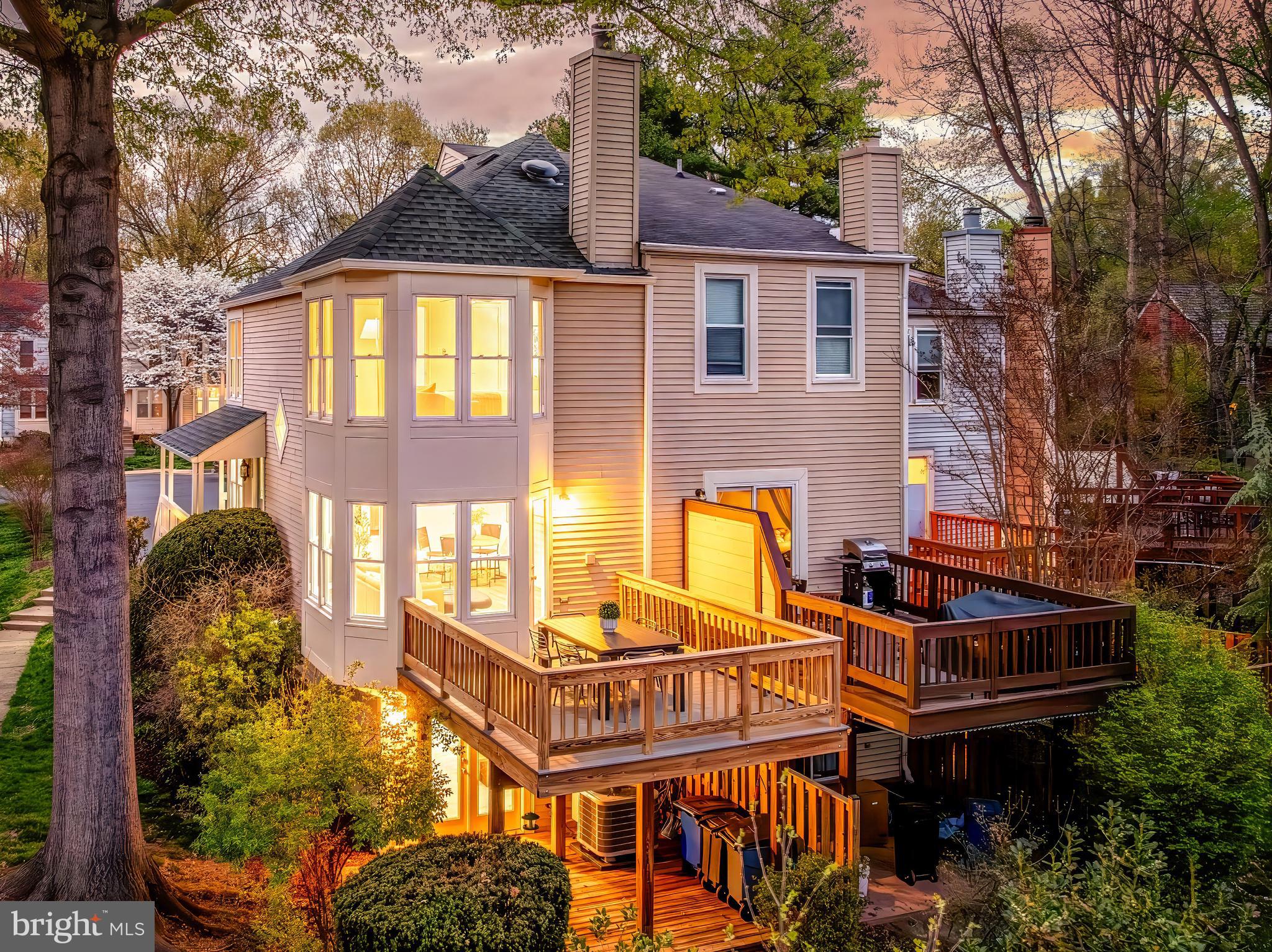 11257 SILENTWOOD LANE