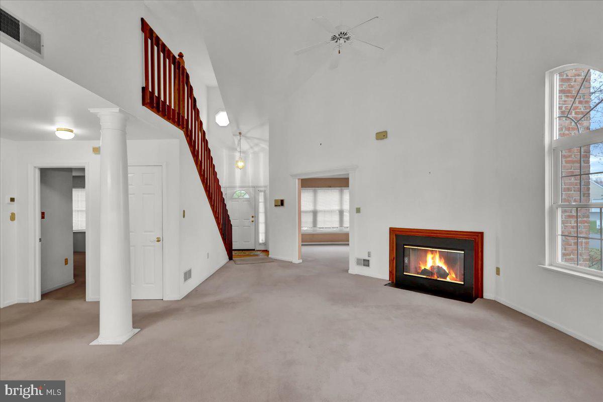 STONE HILL FARMS - Residential