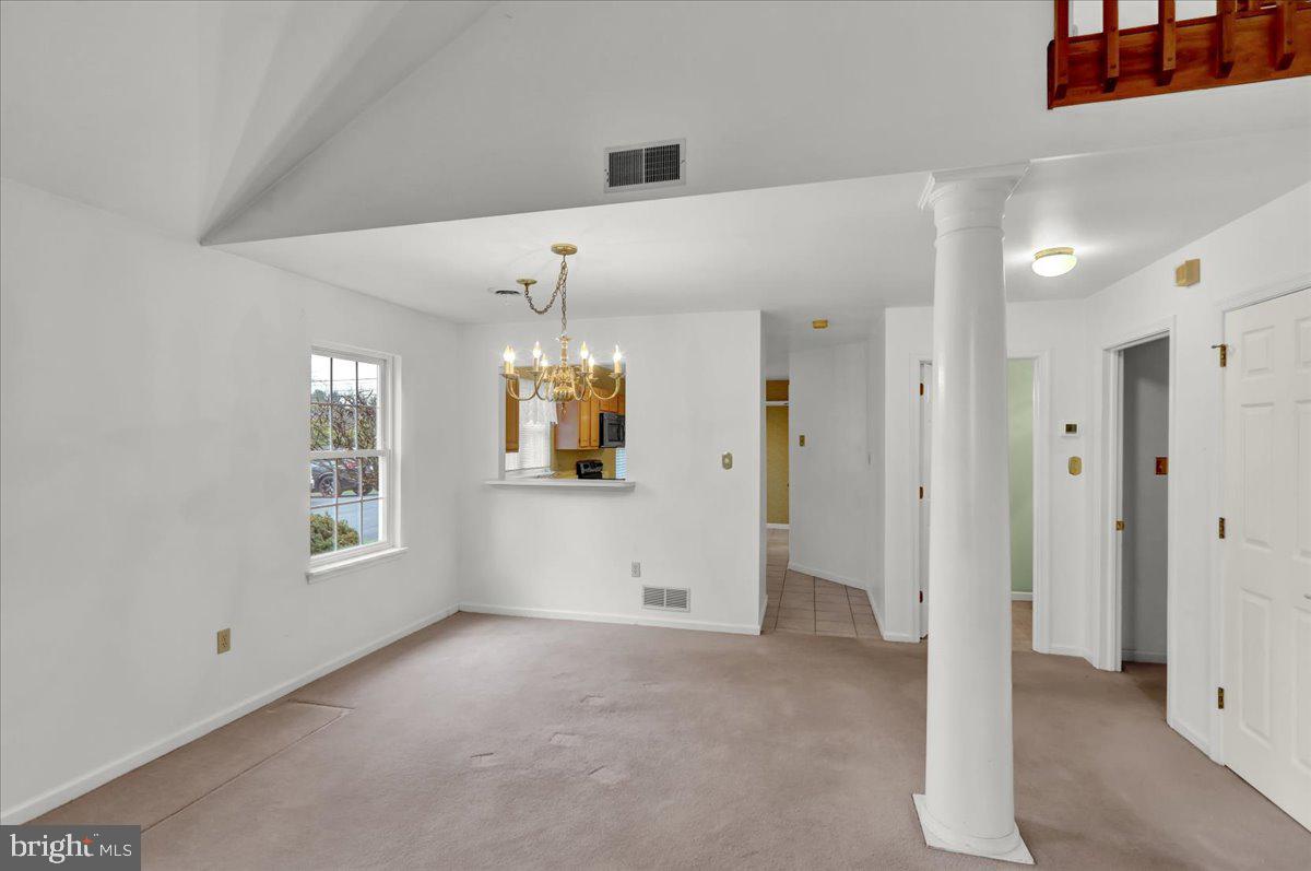 STONE HILL FARMS - Residential