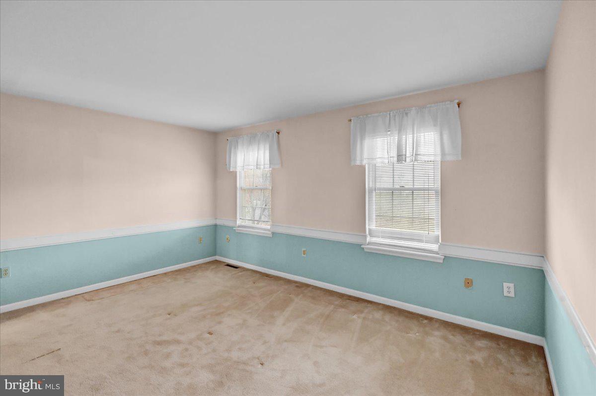 STONE HILL FARMS - Residential