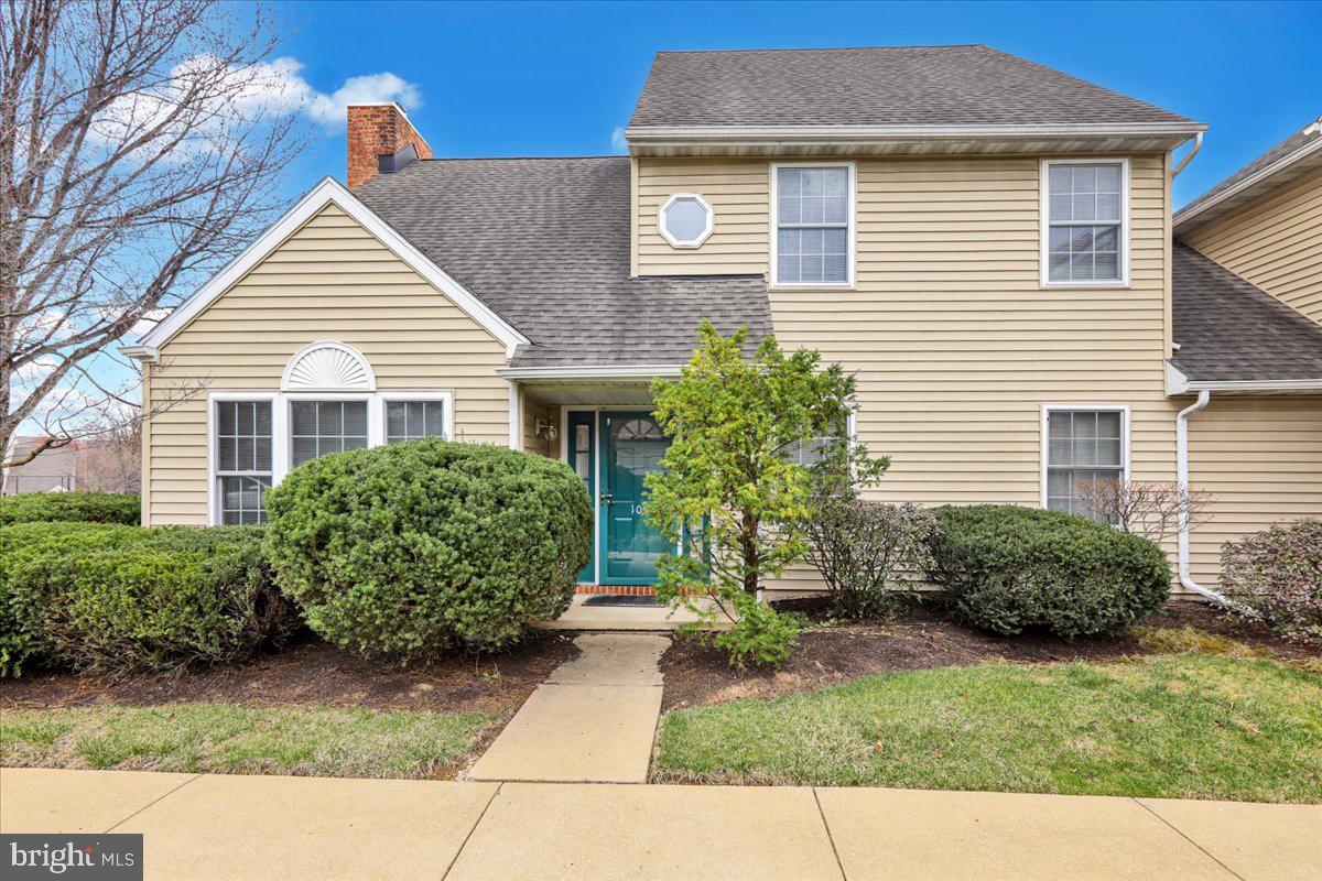 STONE HILL FARMS - Residential