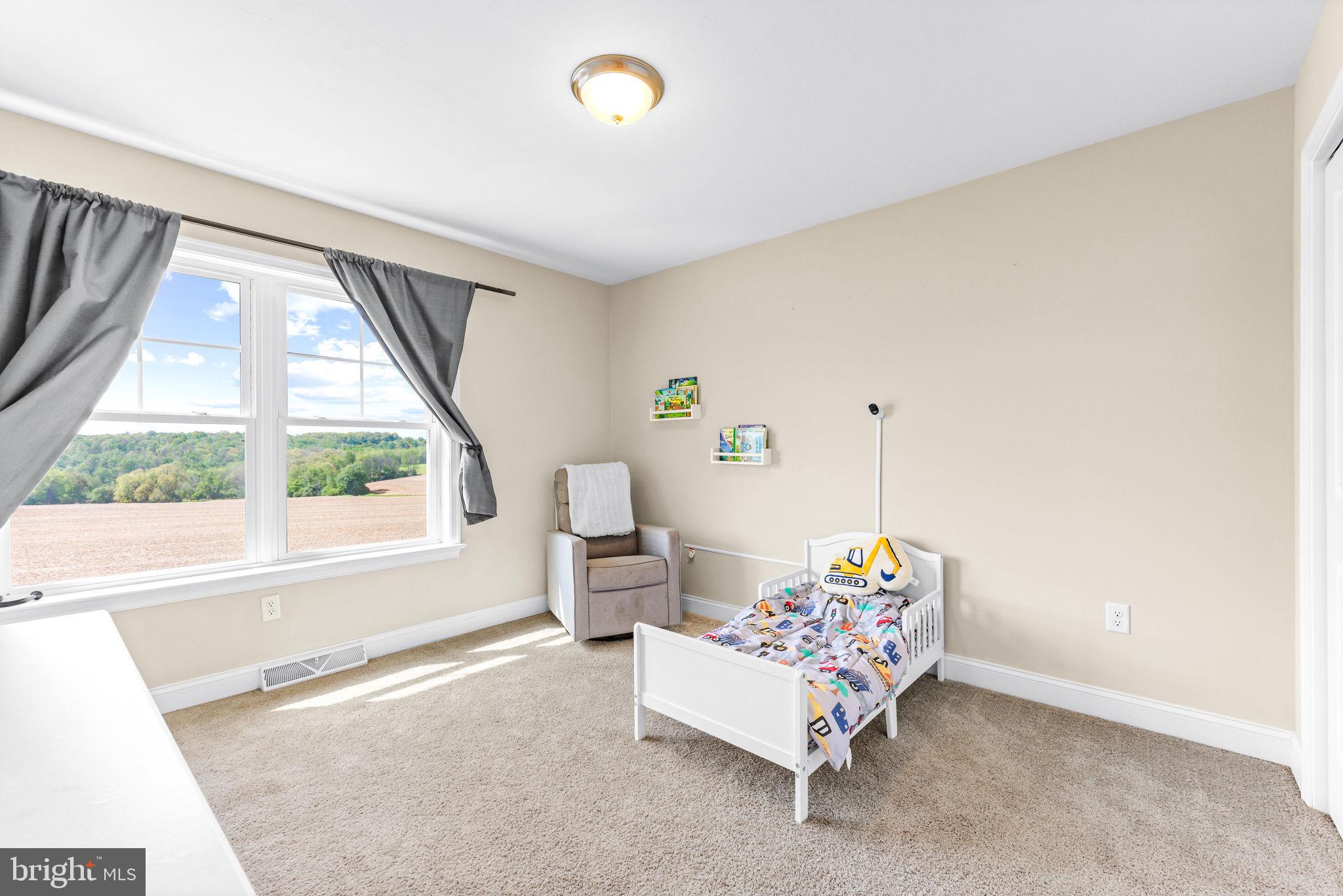 SHREWSBURY/NEW FREEDOM - Residential