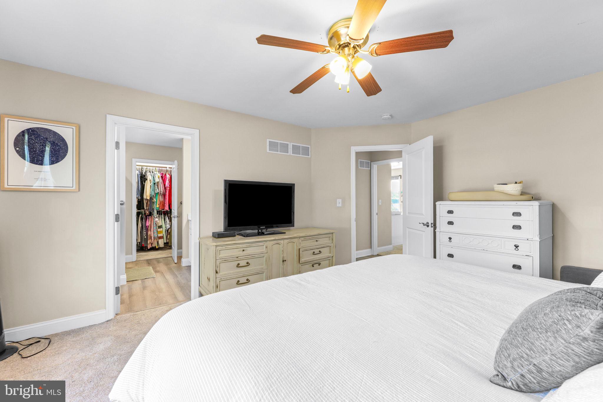 SHREWSBURY/NEW FREEDOM - Residential