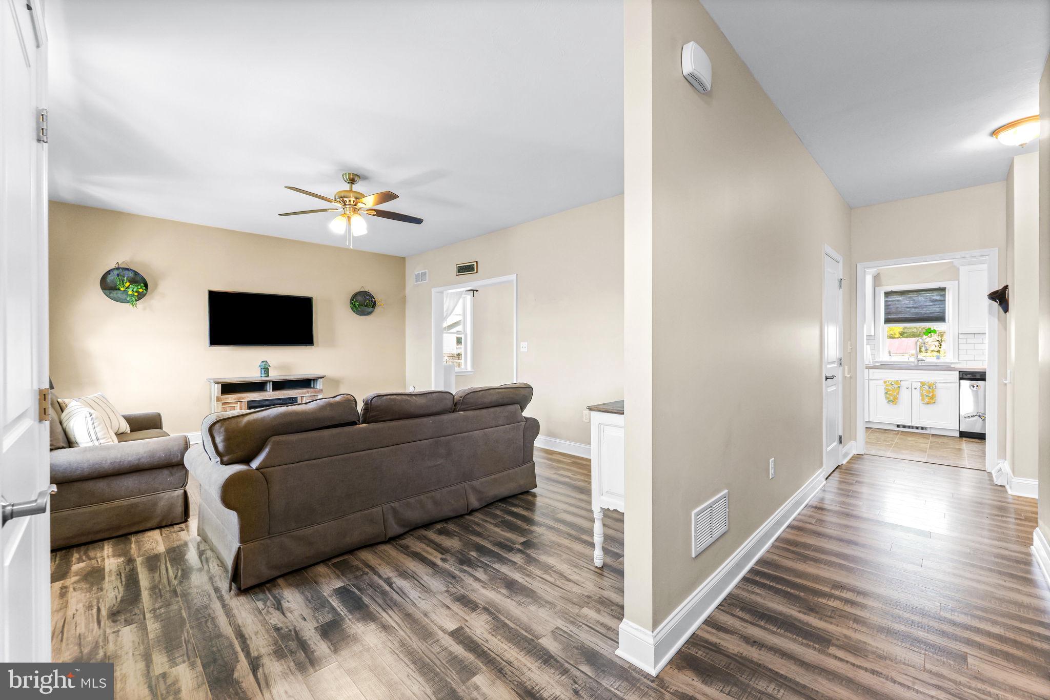 SHREWSBURY/NEW FREEDOM - Residential