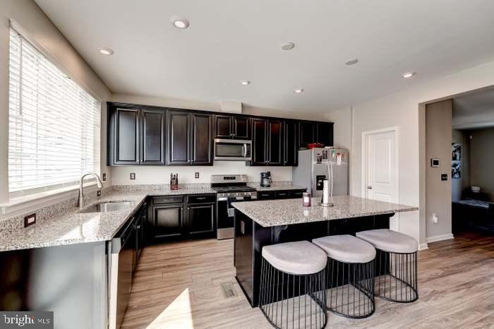 NEW POST ON THE RAPPAHANNOCK - Residential