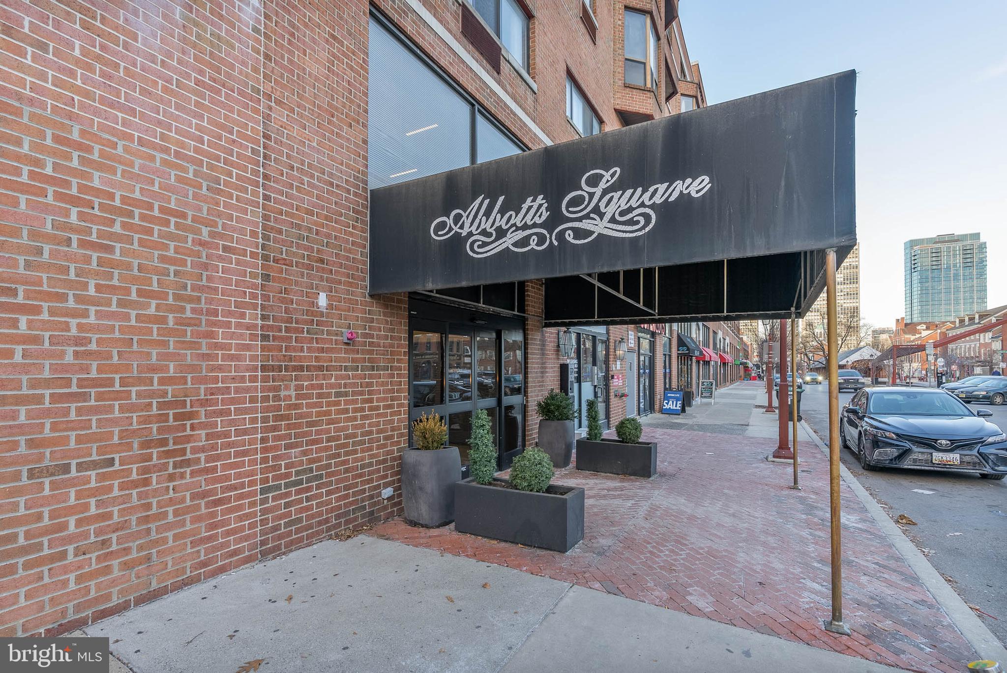 SOCIETY HILL - Residential