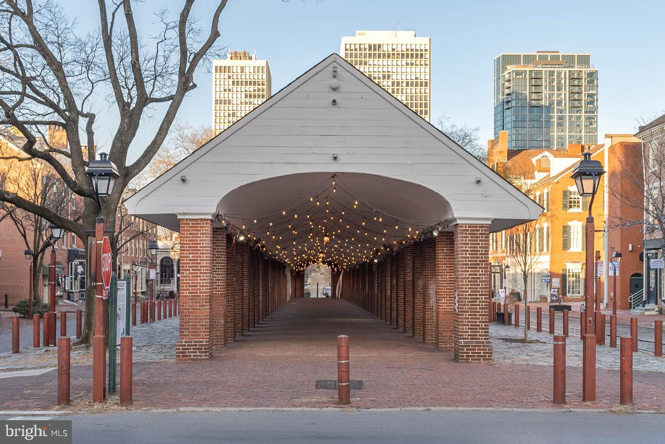 SOCIETY HILL - Residential