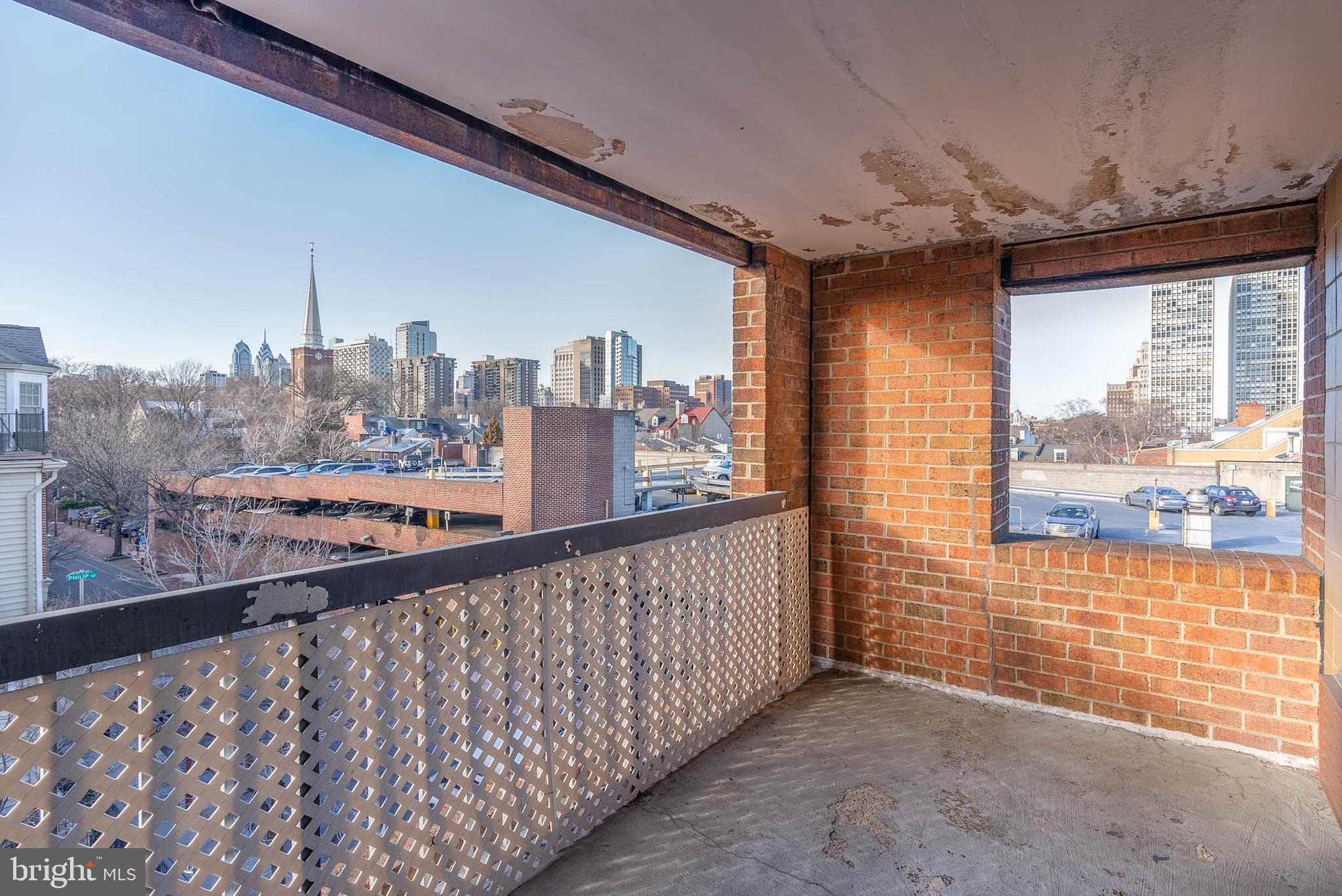 SOCIETY HILL - Residential