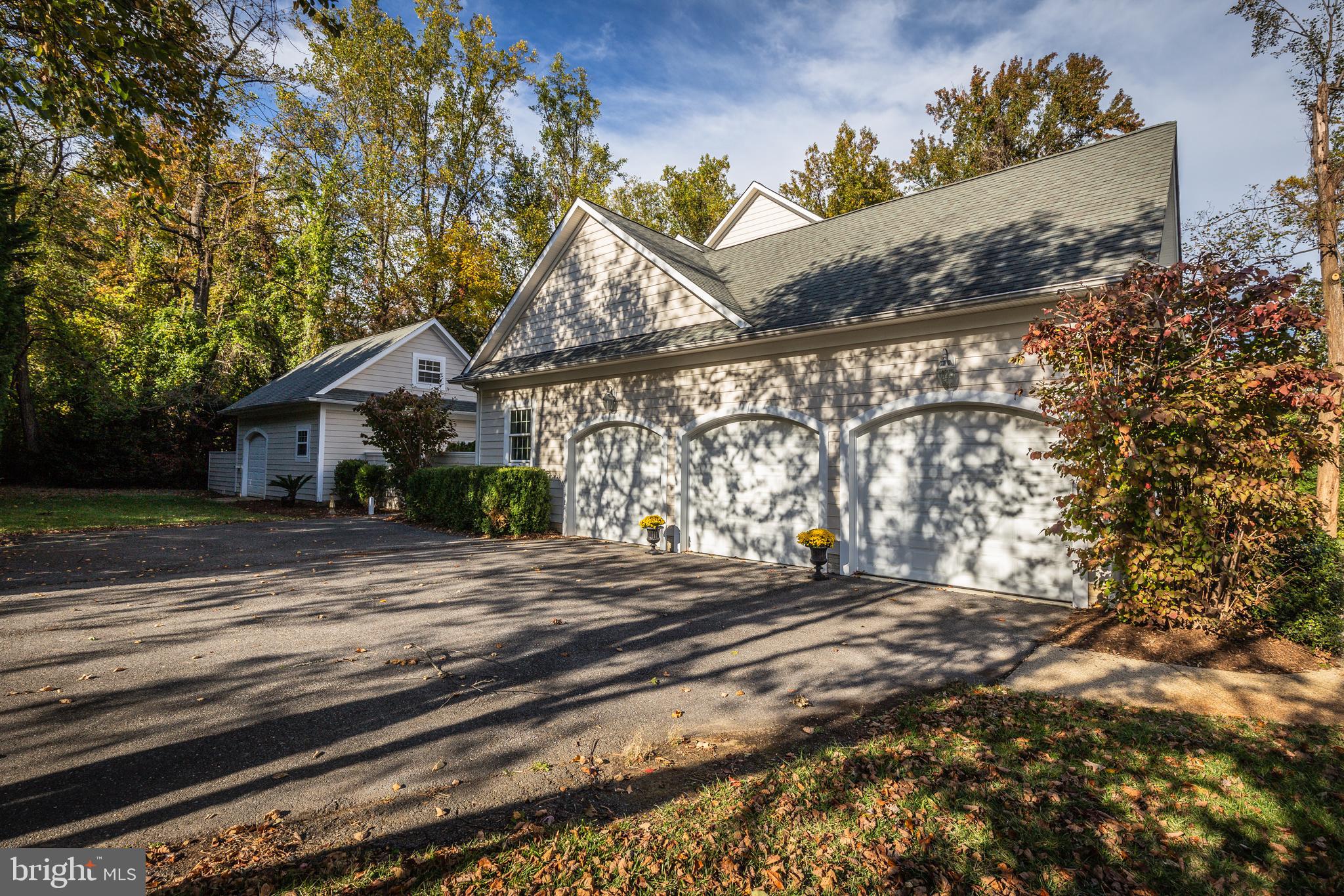 POPLAR POINT - Residential