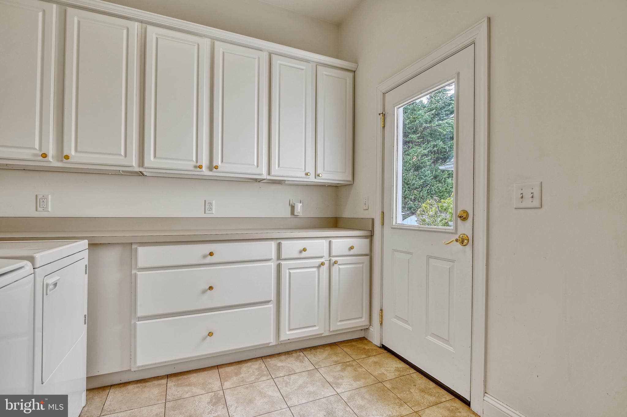 POPLAR POINT - Residential