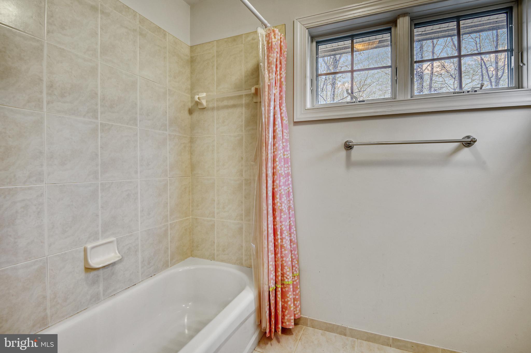 POPLAR POINT - Residential