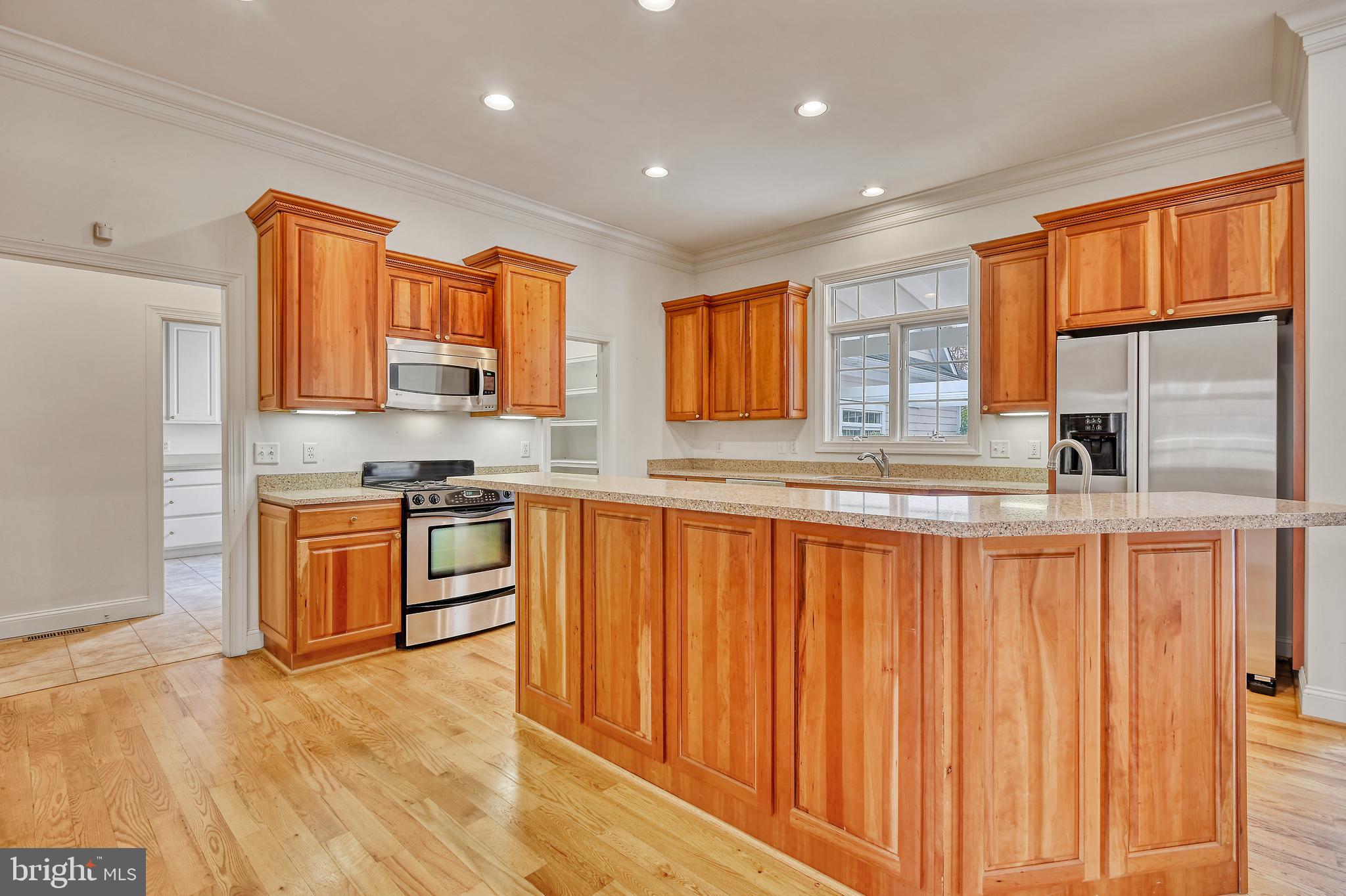 POPLAR POINT - Residential