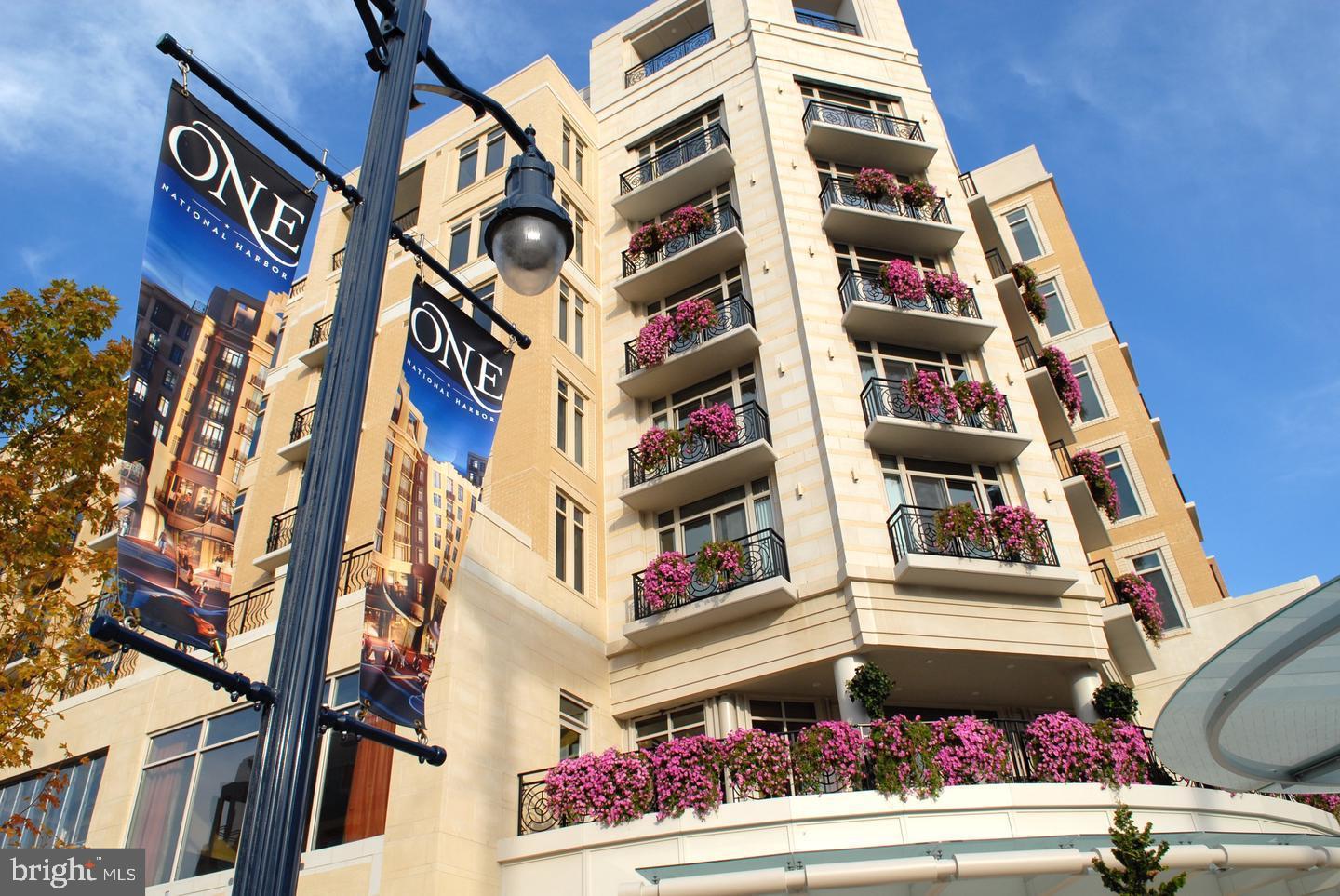 💰 REDUCED!!!Perfect for Investors or Buyers | 1 Bed | 1 Bath | 1 Garage Space
Discover upscale living in the heart of National Harbor with this well-maintained 1-bedroom, 1-bath condo at the sought-after One National Harbor. Whether you're a savvy investor or a future homeowner, this unit offers comfort, convenience, and an unbeatable lifestyle.
✨ Highlights Include:
Open-concept living with large windows and natural light
Modern kitchen with granite countertops and stainless steel appliances
Spacious bedroom with walk-in closet
In-unit washer & dryer
Secure garage parking – 1 assigned space included
Motivated seller – bring your offers!
🏙️ Community Amenities:
Stunning rooftop pool with views of the Potomac River
Elegant clubhouse mezzanine for entertaining and relaxing
Fitness center
Concierge and secure building access
🌟 Live the National Harbor Lifestyle:
Walk to award-winning restaurants, boutique shopping, the MGM Casino, TopGolf, the Capital Wheel, and seasonal waterfront events. Minutes from Old Town Alexandria, D.C., and major commuter routes, this location is a prime destination for entertainment and convenience.
📞 Contact us today to schedule a private tour and make this investment opportunity yours!