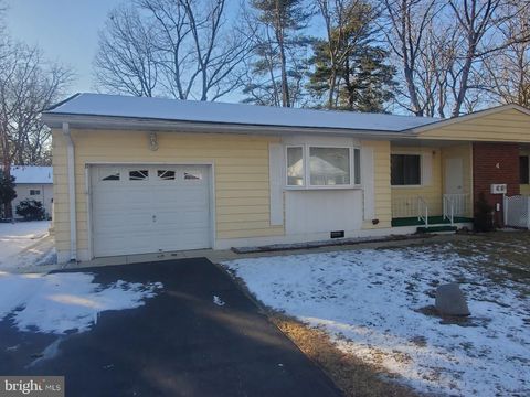 4 WYOMING DRIVE B WHITING NJ 08759