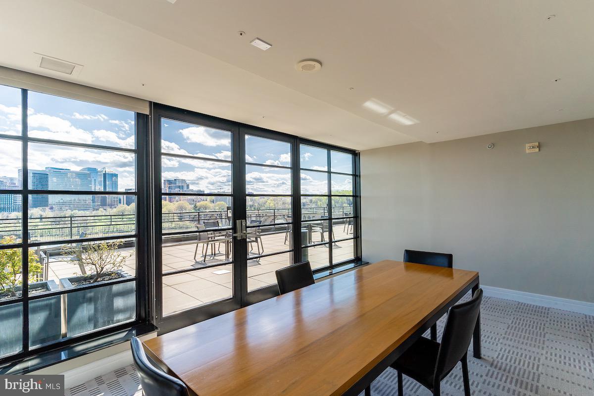 GEORGETOWN - Residential