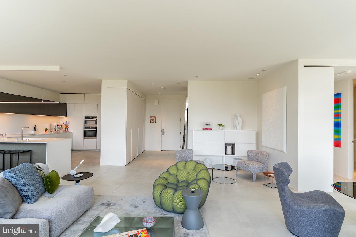 GEORGETOWN - Residential