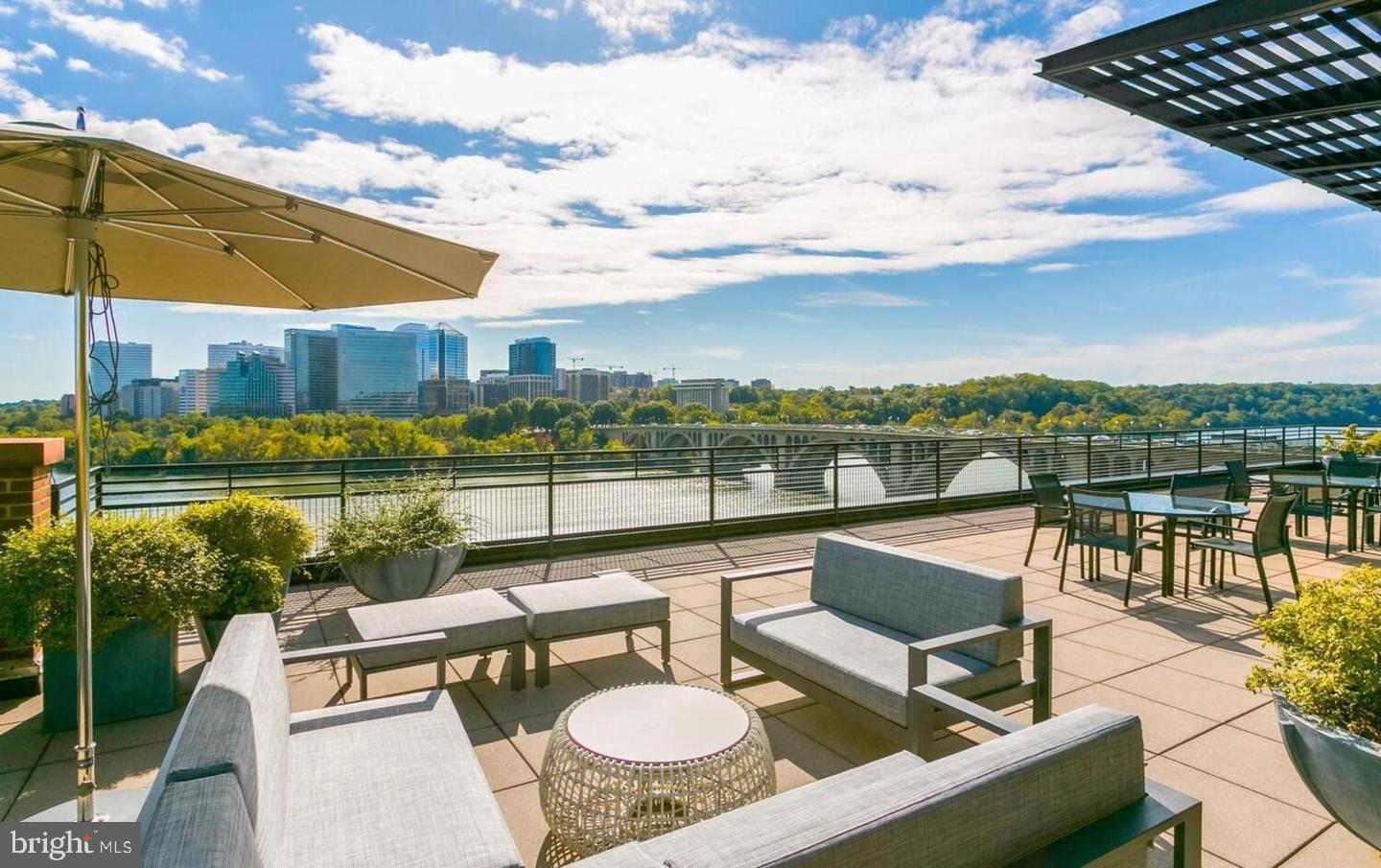 GEORGETOWN - Residential