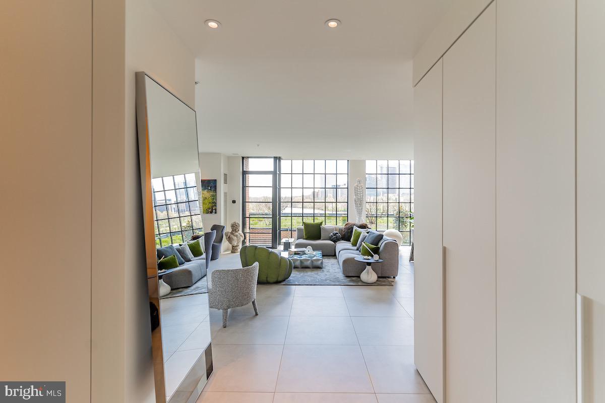 GEORGETOWN - Residential