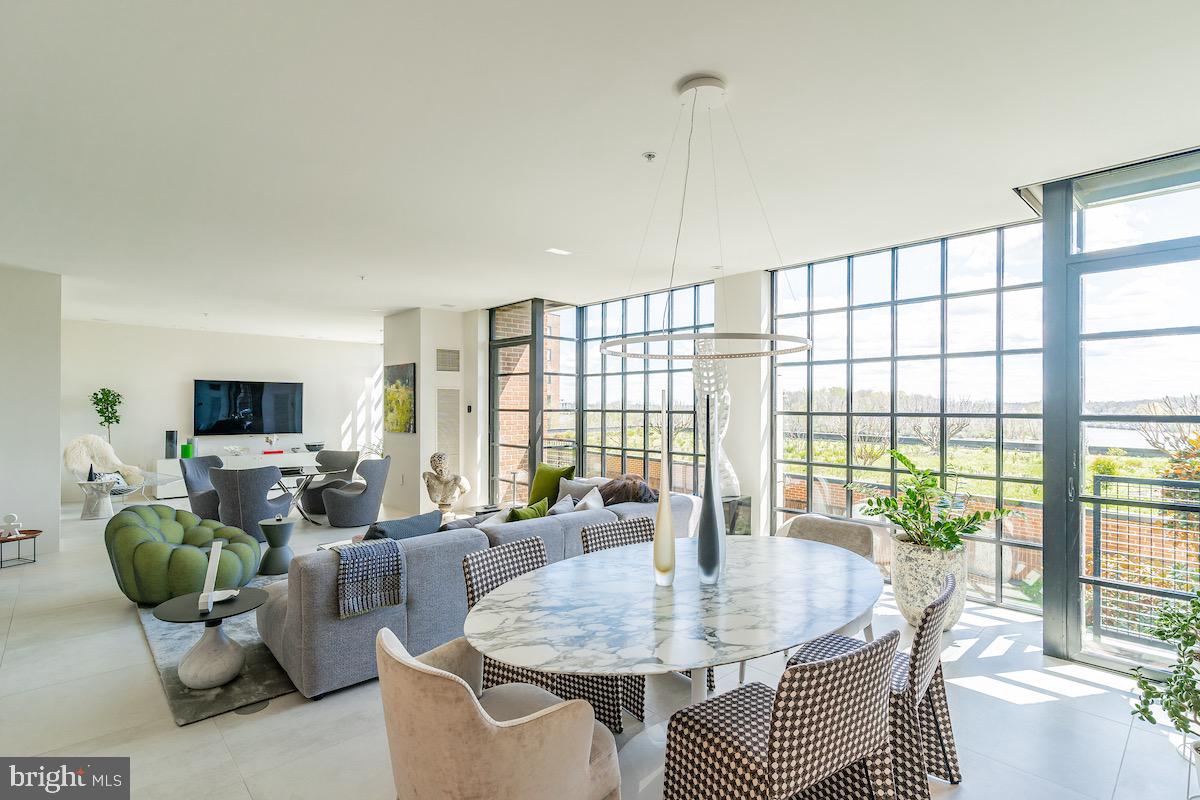 GEORGETOWN - Residential
