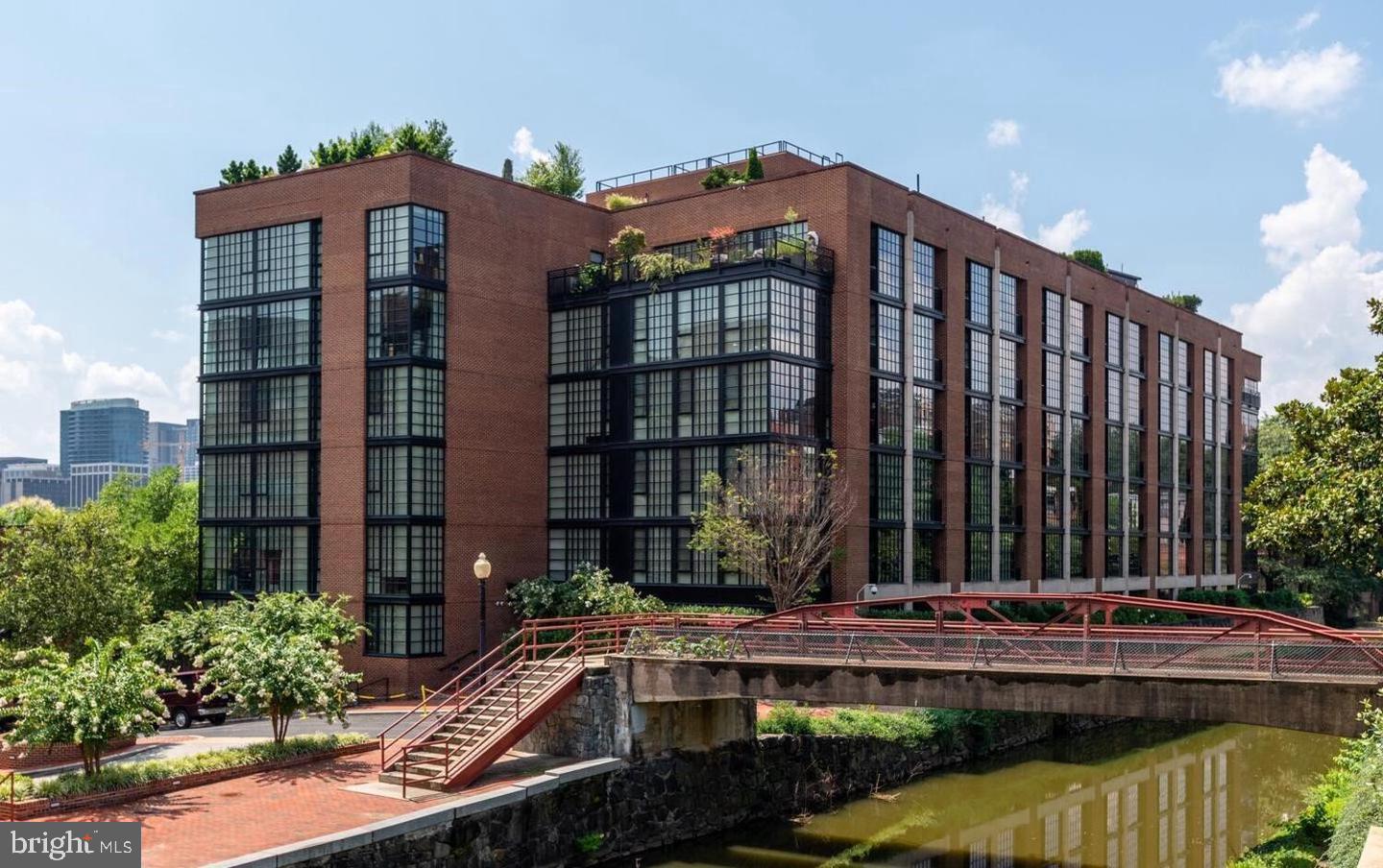 GEORGETOWN - Residential