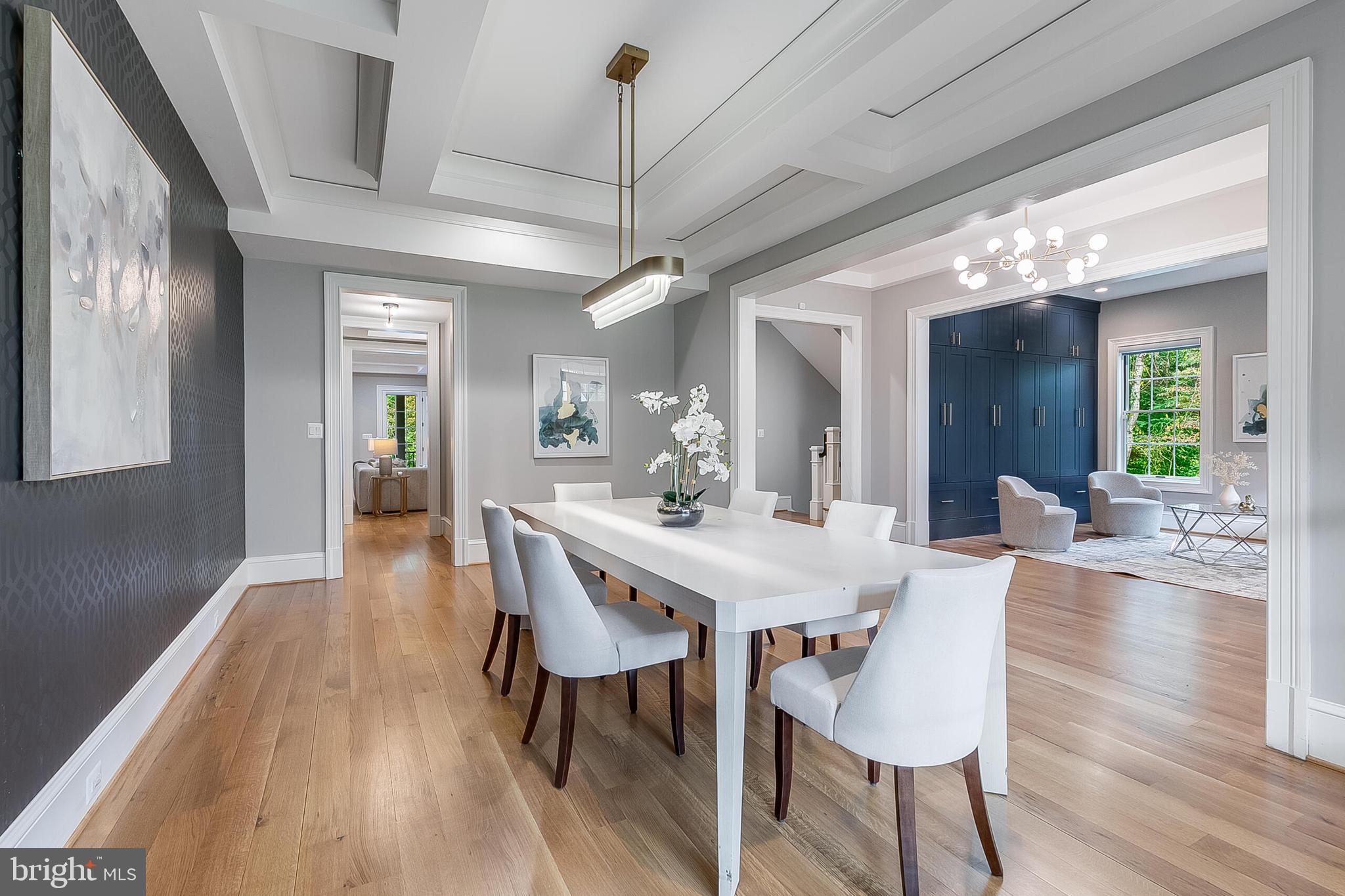 RIVER OAKS - Residential Lease