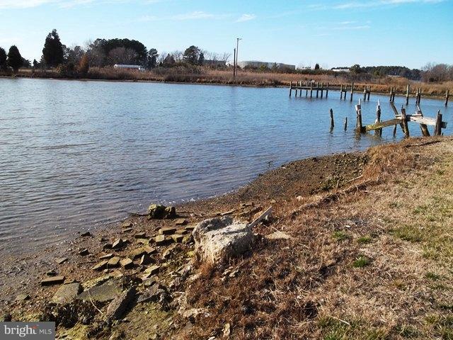 PINEY POINT - Residential