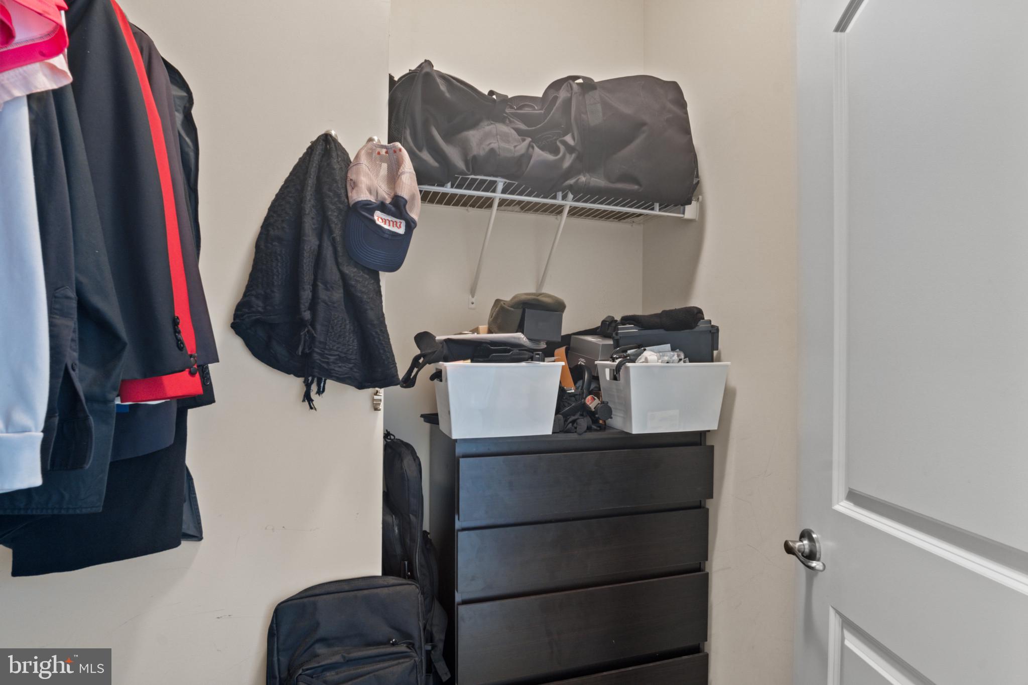 POTOMAC CLUB - Residential