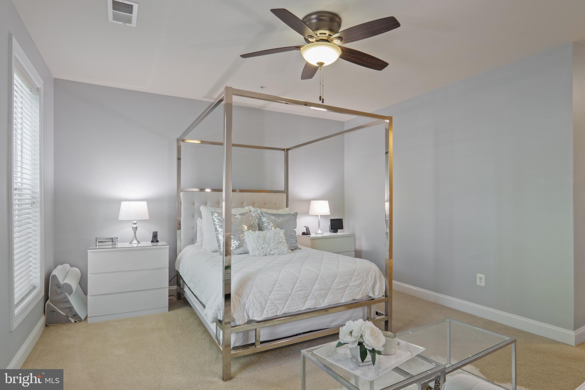 POTOMAC CLUB - Residential