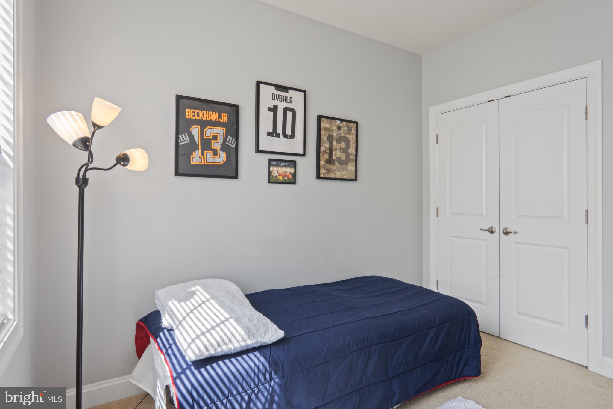 POTOMAC CLUB - Residential