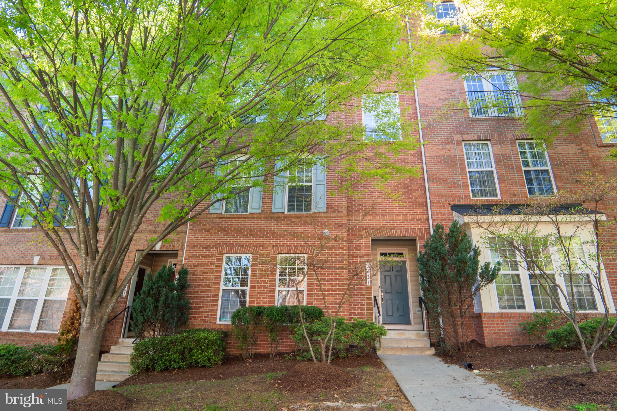 POTOMAC CLUB - Residential