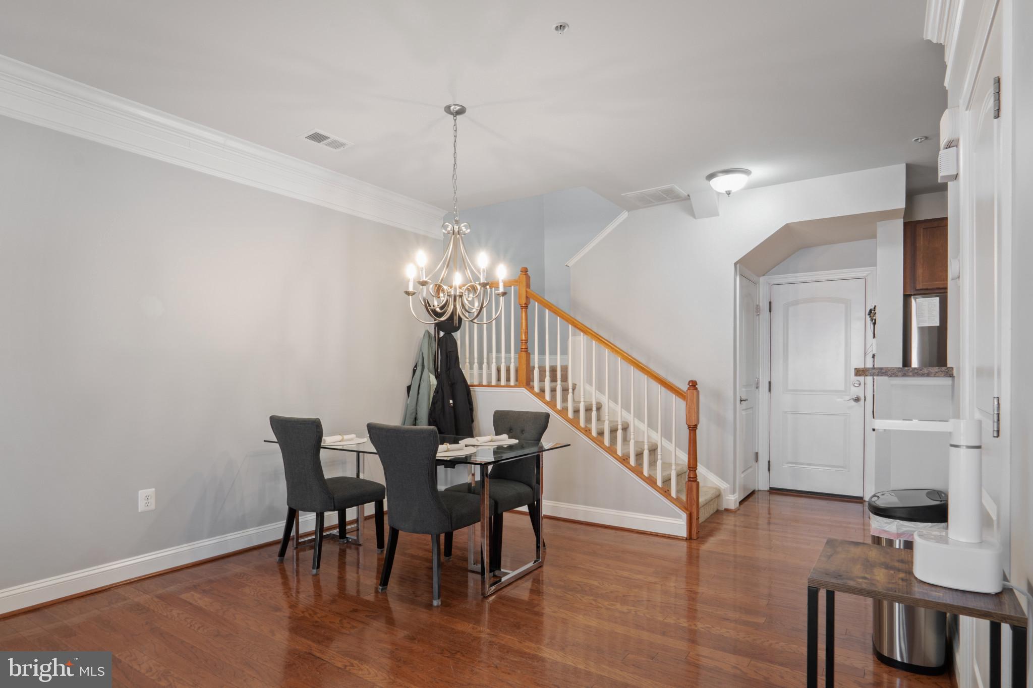 POTOMAC CLUB - Residential