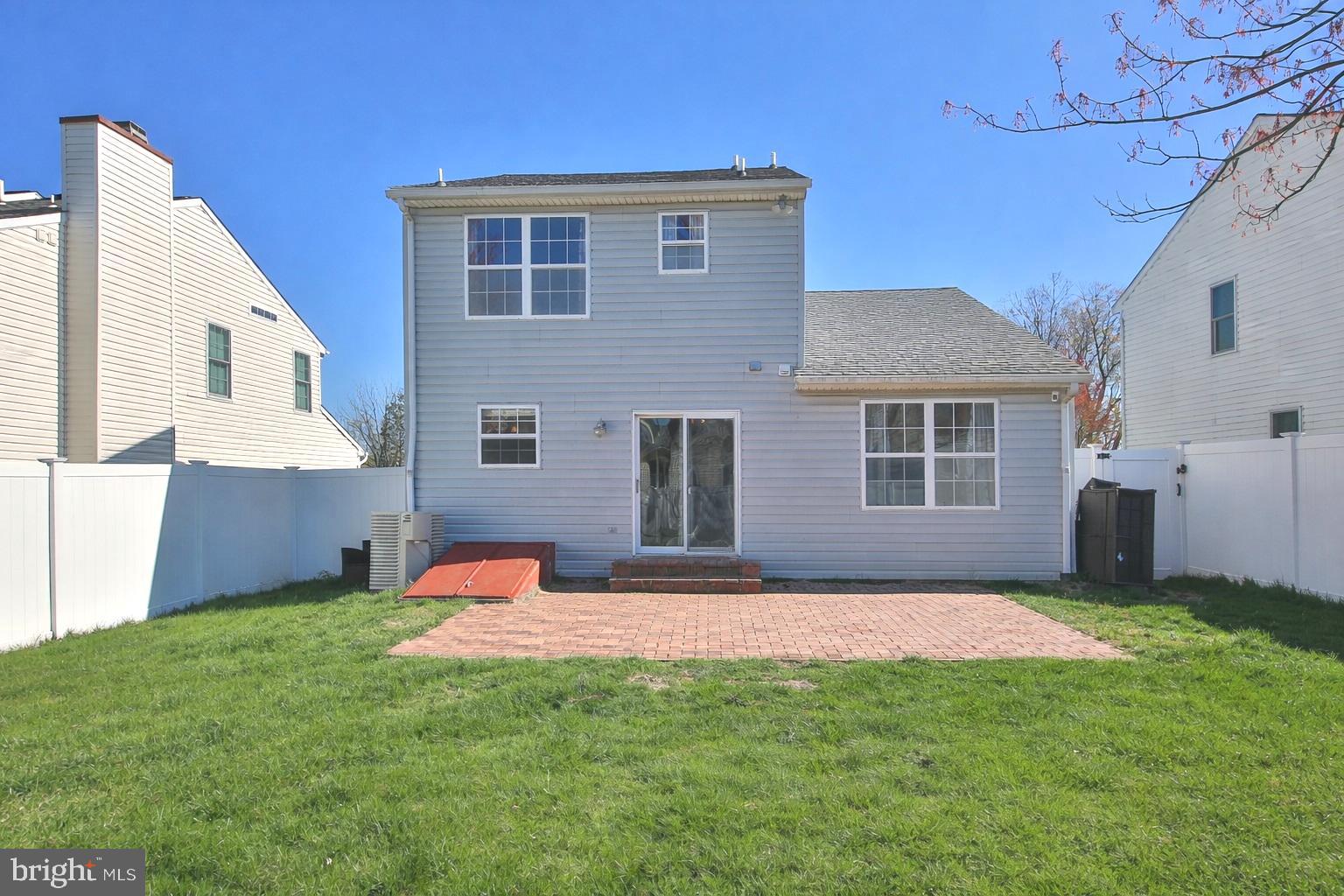 DEERFIELD - Residential