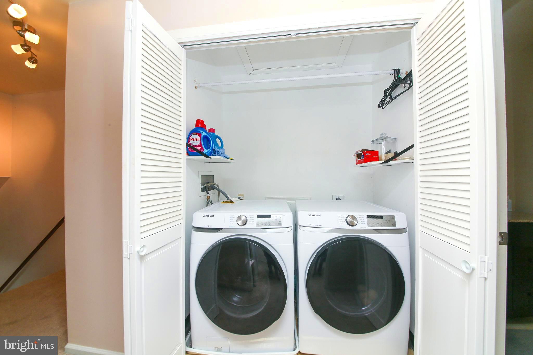 DEERFIELD - Residential