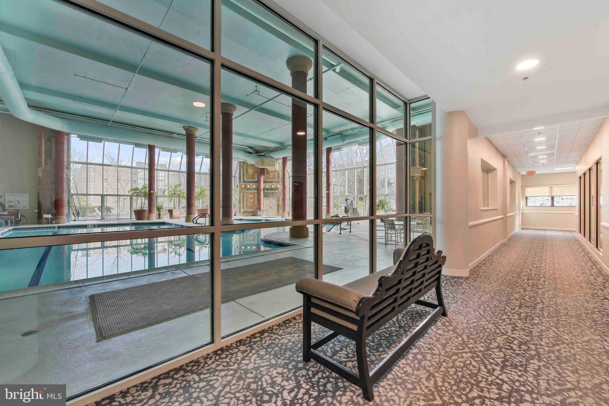 LANSDOWNE WOODS - Residential